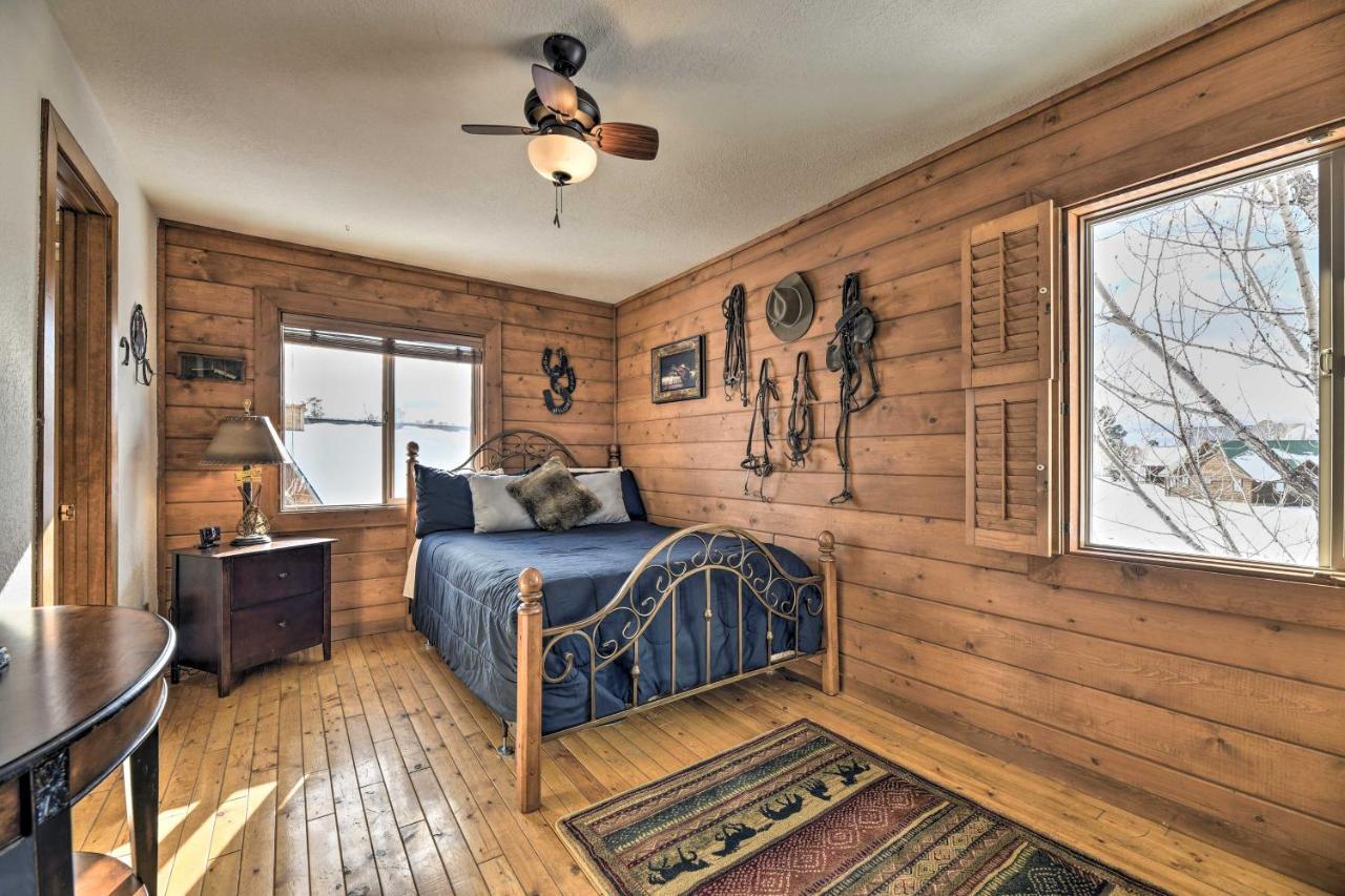 Rustic Village Lake Cabin Escape With Deck And Grill! 파고사스프링스 외부 사진