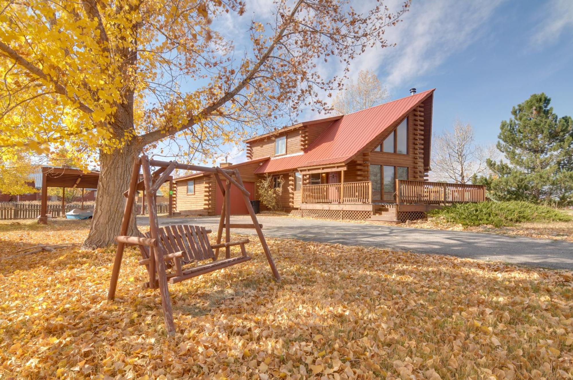 Rustic Village Lake Cabin Escape With Deck And Grill! 파고사스프링스 외부 사진
